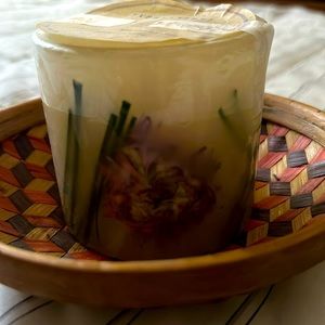 Expression botanical amethyst collection candle Never used